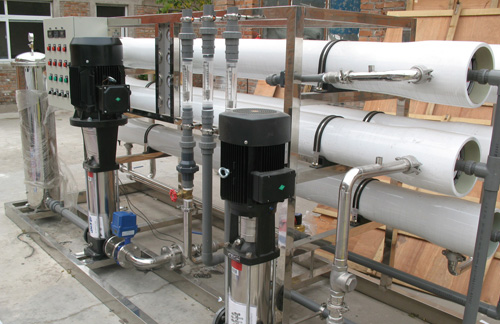 �ֳ���װ�Ŀ�Ȫˮ�豸���